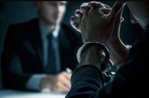 Leia mais sobre o artigo Audiência de custódia: o preso pode ser solto? O que realmente acontece